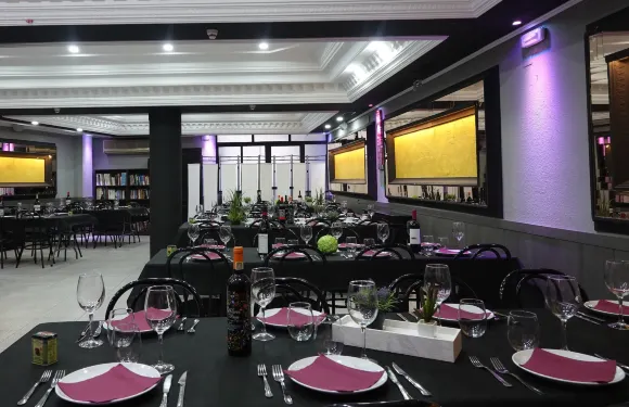 加菲咖啡廳酒吧酒店