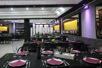 Café Bar Hotel Jefi Hotel di Cuacos de Yuste