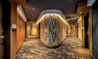 Century Park Hotel La