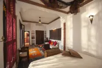Riad Khabia & Spa - Parvekkeita