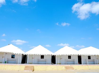 Sheesh Mahal Desert Camp