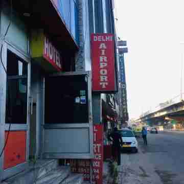 Hotel Delhi Airport Hotel Exterior
