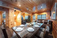 Downtown Spacious Wooden Cabin Location View Peace
