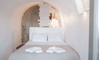Aperto Suites - Adults Only