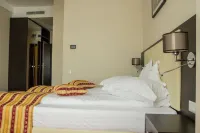 Salis Hotel & Medical Spa - Bintang 4