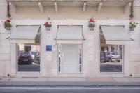 Cinque Rooms