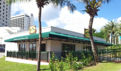 施設外観 グアム リーフ ホテルの写真