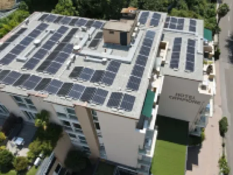Hotel Campione Ξενοδοχεία στην πόλη Bissone