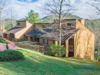 費爾威森林 傑克遜縣酒店