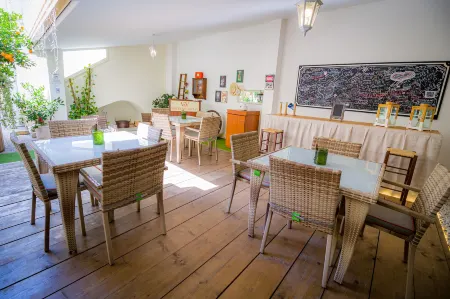 V&V Suite & Breakfast Отели рядом с достопримечательностью «Forum Baths»