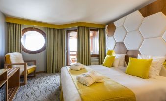 Royal Ours Blanc Boutique Hôtel & Spa