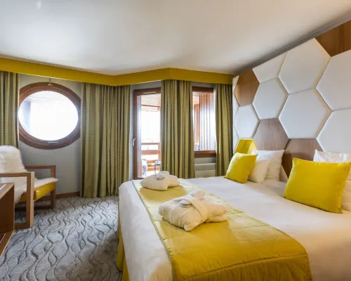 Royal Ours Blanc Boutique Hôtel & Spa Hotels in Huez