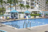 Ilikai by Luana Hawaii Vacation Rentals - Motels