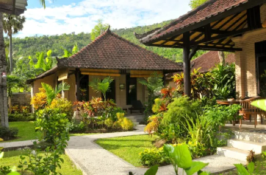 Hidden Paradise Cottages Отели рядом с достопримечательностью «Lipah Beach»