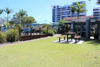 Broadwater Keys Holiday Apartments Các khách sạn gần Harley Park