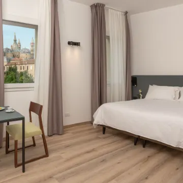 Hotel Canton Dell Orto Hotels near The Basilica of St. Anthony