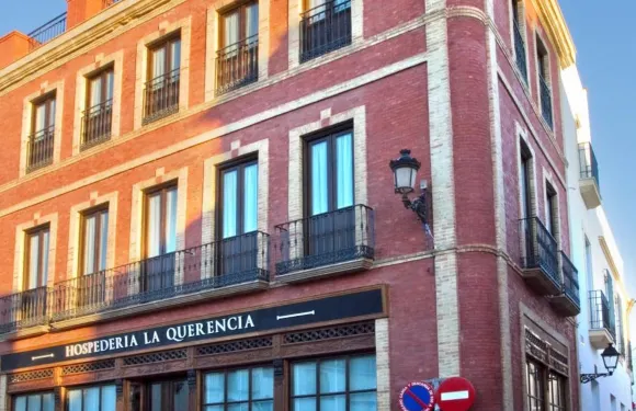 霍斯佩德里亞拉奎倫西亞酒店