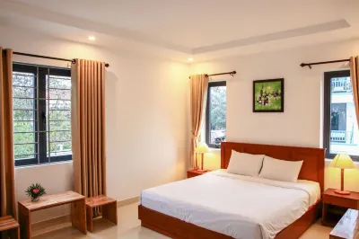 Hoi An New Life Homestay & Villa Hotels near Teochew Assembly Hall