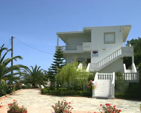Villa Irini Hotels in Vamos