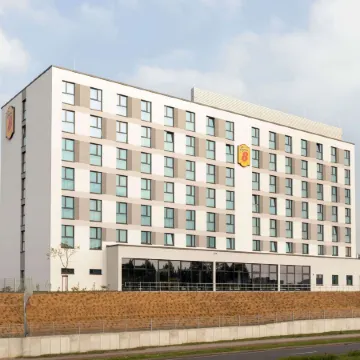 Super 8 by Wyndham Oberhausen
