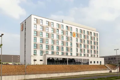 Super 8 by Wyndham Oberhausen Hotels near Bezirksseminar f. d. Lehramt f. d. Sekundarstufe