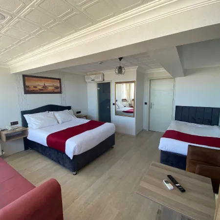 Elit Holiday Hotel