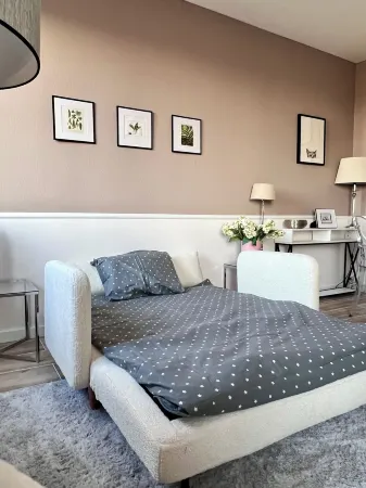 Appartement Proche de l'Otan Отели рядом с достопримечательностью «Дом Отрик»