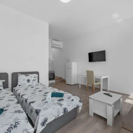 Mima Apartments
