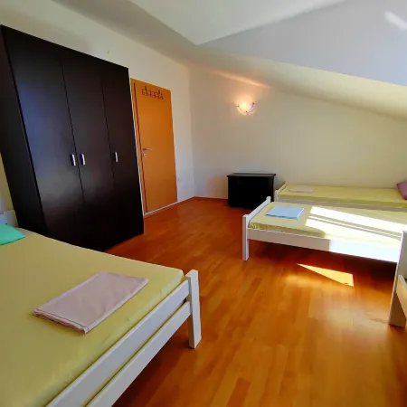 Close to Center Apartment Poly 1 G