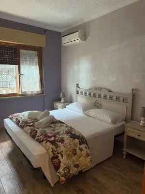 費拉機場小別墅 - B&B