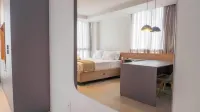 Egli Boutique