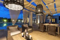 Belmont Luxury Villa & Spa -  Holiday Villas