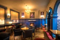 Bishop's Gate Hotel - breakfast