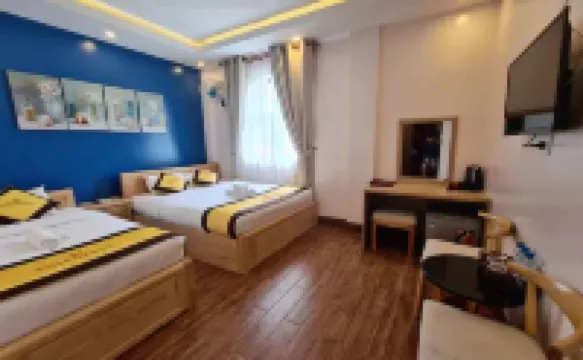 Hoang Gia Hotel Con Đao