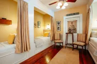 The Bird & Butterfly Inn Hotels in Jasper County