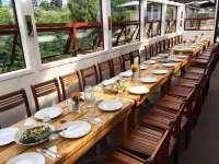 The Whistling Frog Resort Hotels in Chaslands