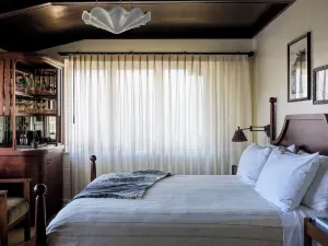 La Playa Hotel