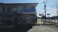 Super 7 Inn By OYO San Antonio NW Medical Center