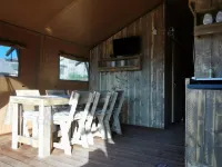 Pleasant tent with swimming pool Hotels in Fermo