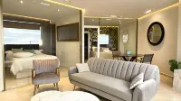 Waterfront Santa Clara Apartments - Pet friendly