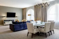 Hotel Vin, Autograph Collection