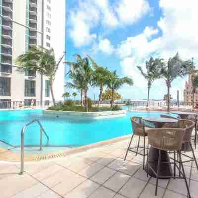 Luxurious Downtown Escape Fitness & Recreational Facilities