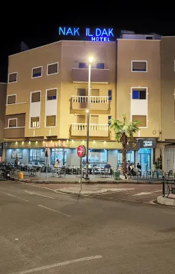 Hotel nakhil dak - 2 Sao