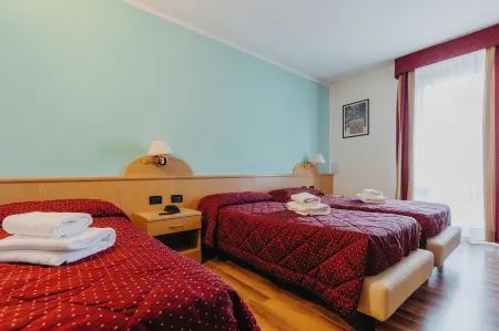 Hotel Spera Отели в г. Спера
