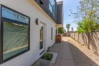 Historic Garfield Industrial 1 BR Minutes to DT PHX