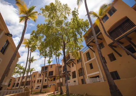 Park Royal Homestay Club Cala Puerto Rico Отели в г. Ябукоа