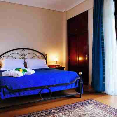 Hotel Aiges Melathron Rooms
