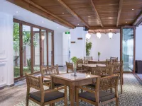 Vinh Hung Old Town Hotel - 3-Star