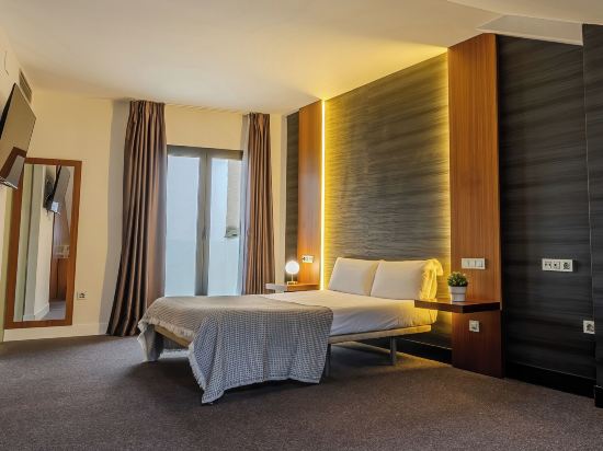 Hotel Barrio Humedo by Gaiarooms