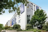 Novotel Erlangen Các khách sạn gần Wasserturm